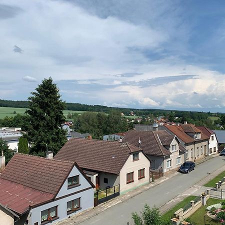 Apartmany Tera Miletín Kültér fotó